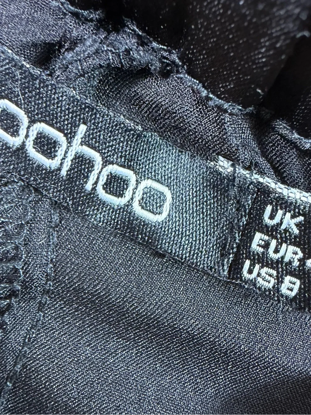 Boohoo Black Satin Lace-Panel Sleep Shorts - Picture 4 of 9